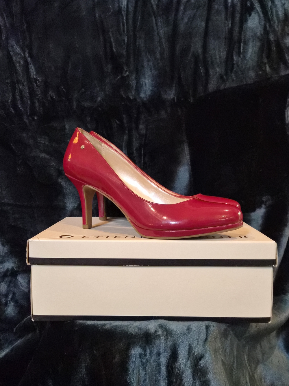 Red Patent Leather Etienne Aigner Women's Pumps - Classic Heels Sz 10
